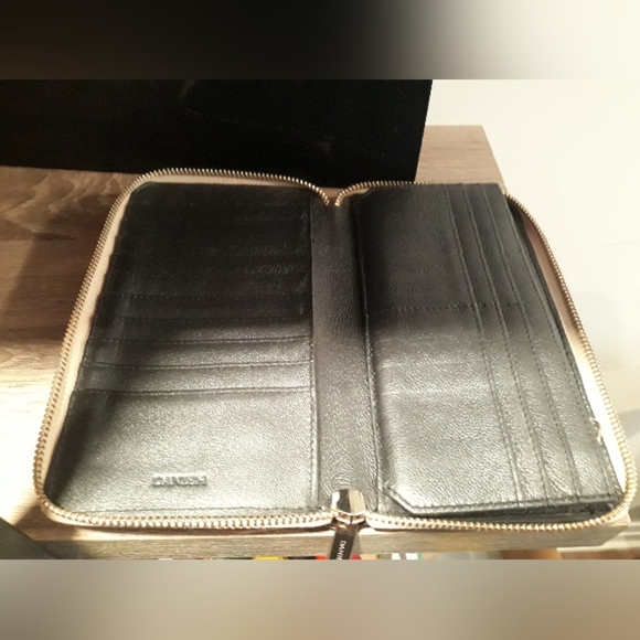 Danier Snake Skin Print Zip Around Wallet - Picture 2 of 5